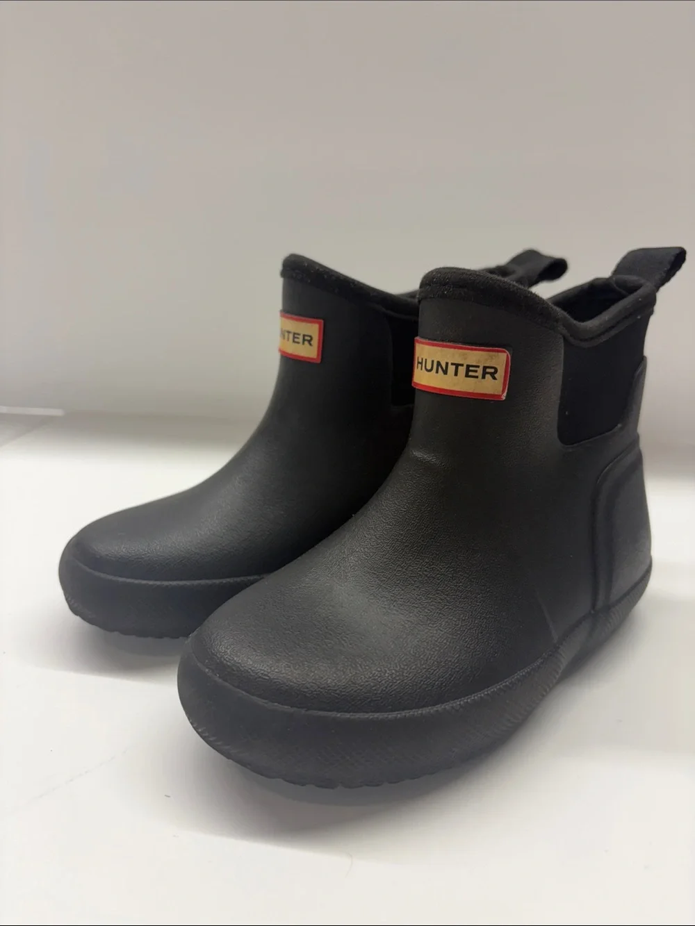 Used Hunter Kids Black Boots Size 10